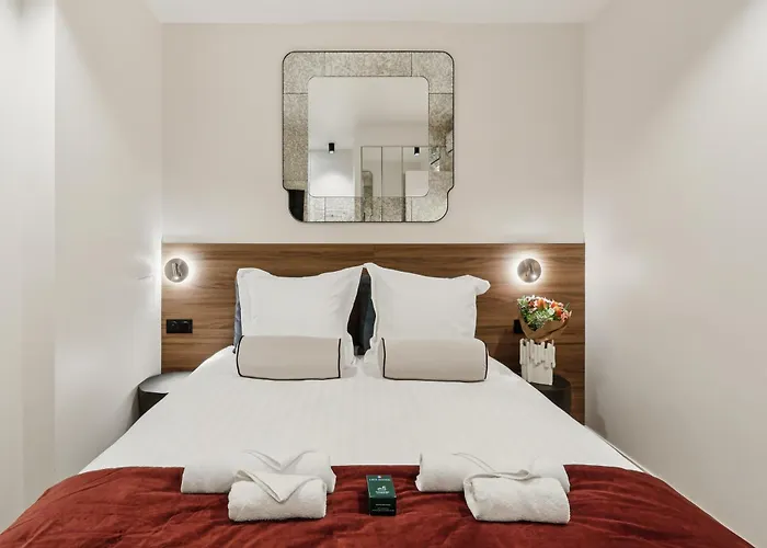 Lavie Maison Marais Hot Tub Ac Apartment